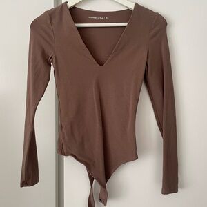 Abercrombie & Fitch Brown Long Sleeve V-Neck Bodysuit